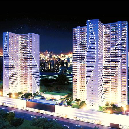 Grass Residences Rendezvous Sm North Edsa Qc มะนิลา ภายนอก รูปภาพ